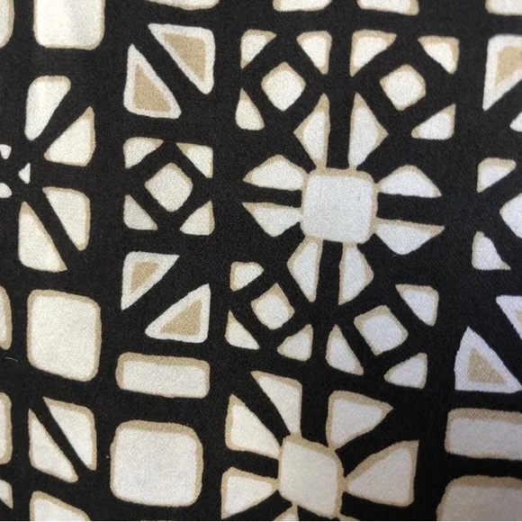 **NWOT** WHITE HOUSE BLACK MARKET, Geometric Pattern Silk Dress w/sash belt - Picture 2 of 11